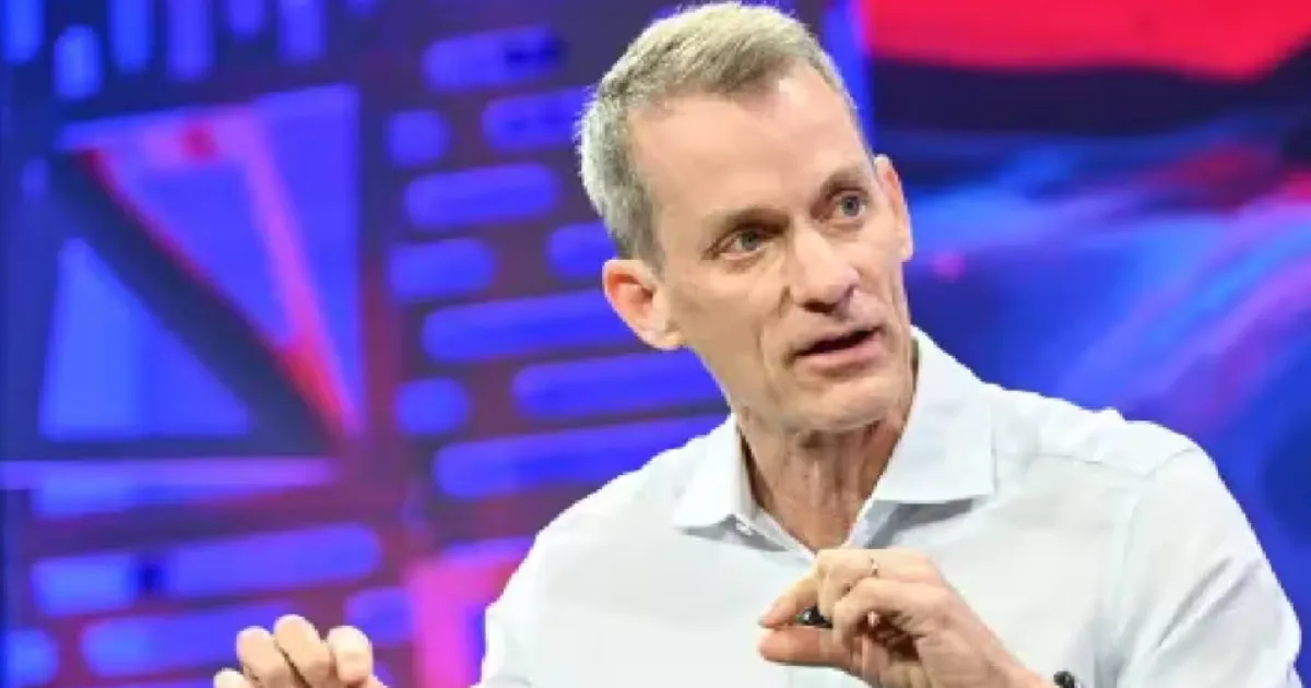 Jeff Dean Resigns From Google, Launches AI Startup Discovery Loop