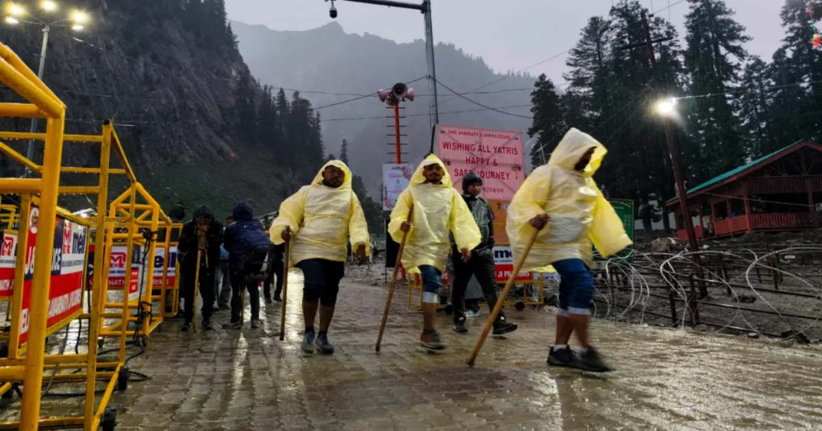 Authorities Suspend Amarnath Yatra as Heavy Rain Forecast Grips Jammu Division