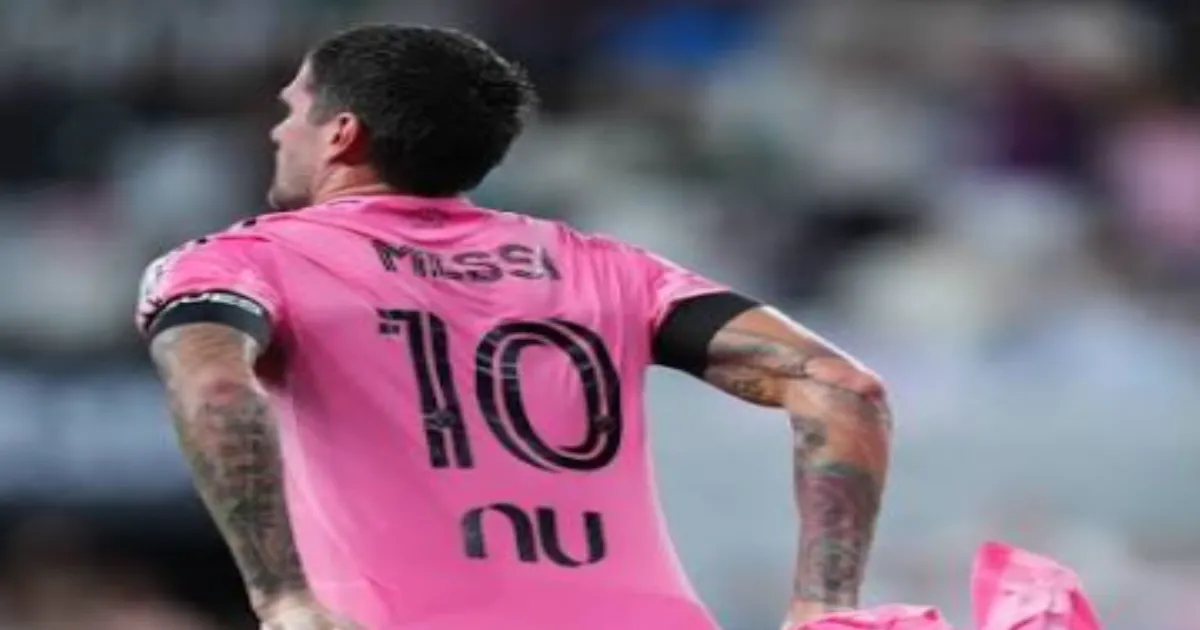 De Paul's Emotional Tribute to Messi After Father's Death Overshadows Miami Loss