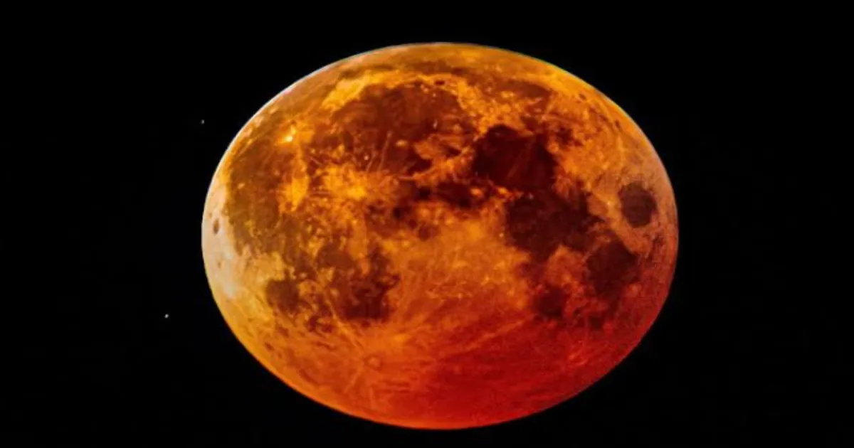 Moon To Turn 93% Red on August 28, Yet Miss Total Eclipse Status
