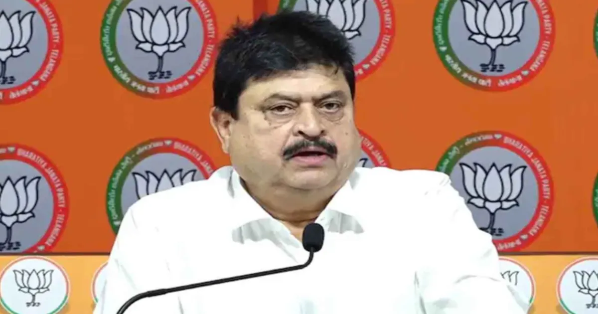 Telangana BJP Chief Begins 48-Hour Hunger Strike Over Fee Reimbursement Dues