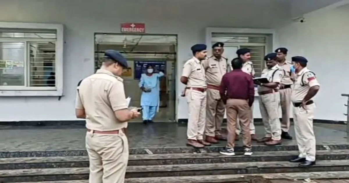 Sagar Hooch Tragedy: Spurious Liquor Death Toll at 12; 14 Arrested, UP's Lalitpur Link Probed