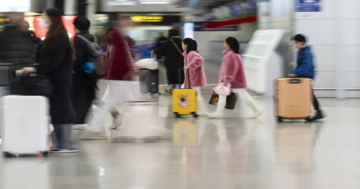 China Expands AI Travel Curbs: Families of Key Executives Need Beijing's Approval to Go Abroad