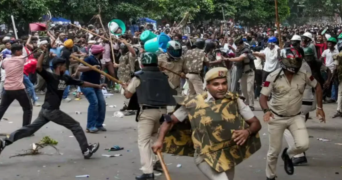 Delhi Police Book Protesters After Foiled Bid to Gather at Jantar Mantar