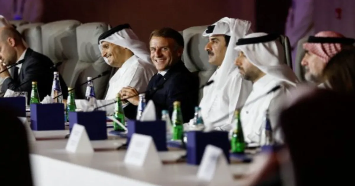 Macron Lands in Riyadh on Surprise Solidarity Visit After Houthi Attacks