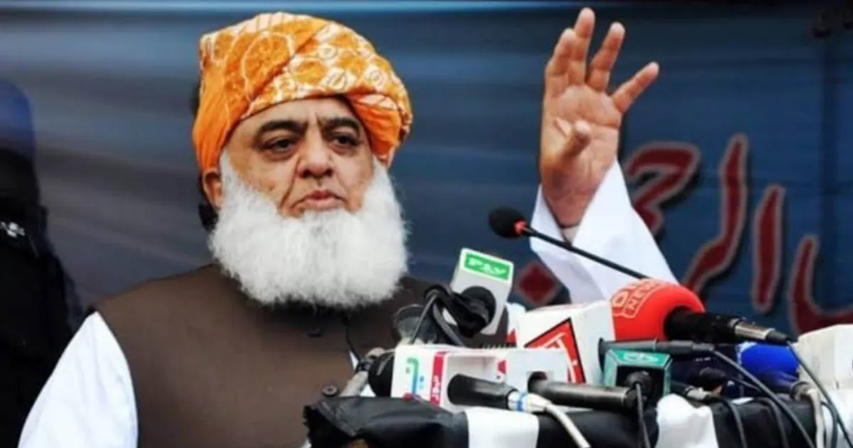 Pakistan’s Fazlur Rehman Takes Dig at Defence Minister Khawaja Asif in National Assembly