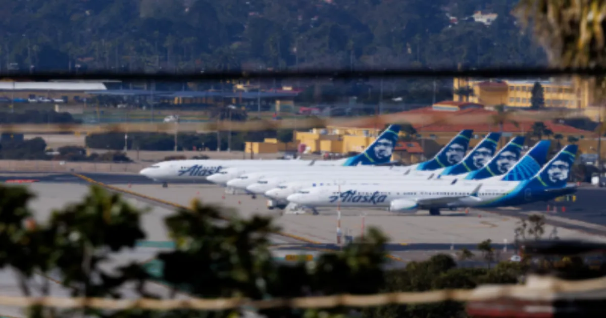 Alaska Air Group to Cut Nearly 200 Jobs as Fuel Prices Push Airline Towards Annual Loss