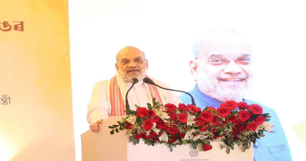 Shah Criticises Rahul Gandhi, Labels Yatra ‘Ghuspetiya Bachao’