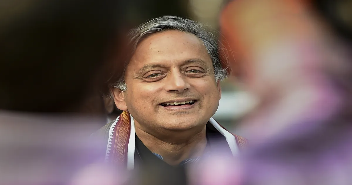 PM Modi Embodied Philosophy of Vasudhaiva Kutumbakam! Tharoor Heaps Praise on PM Modi