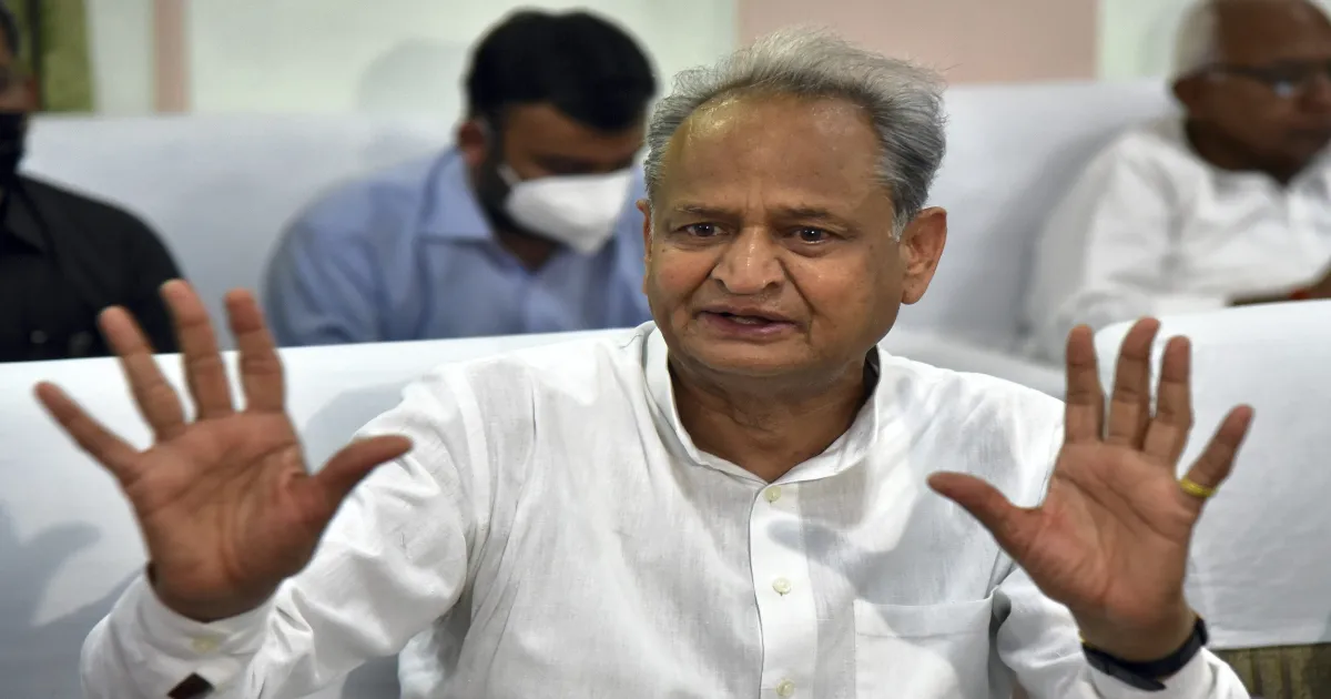 Gehlot Labels PM Modi as ‘Weak Leader’ 