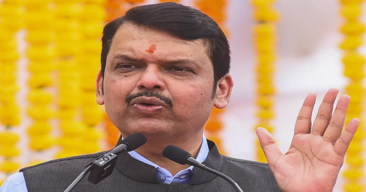 fadnavis-denies-language-divide-in-maharashtra