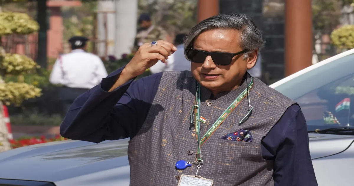 u-turn-shashi-tharoor-revises-stance-on-keralas-industr
