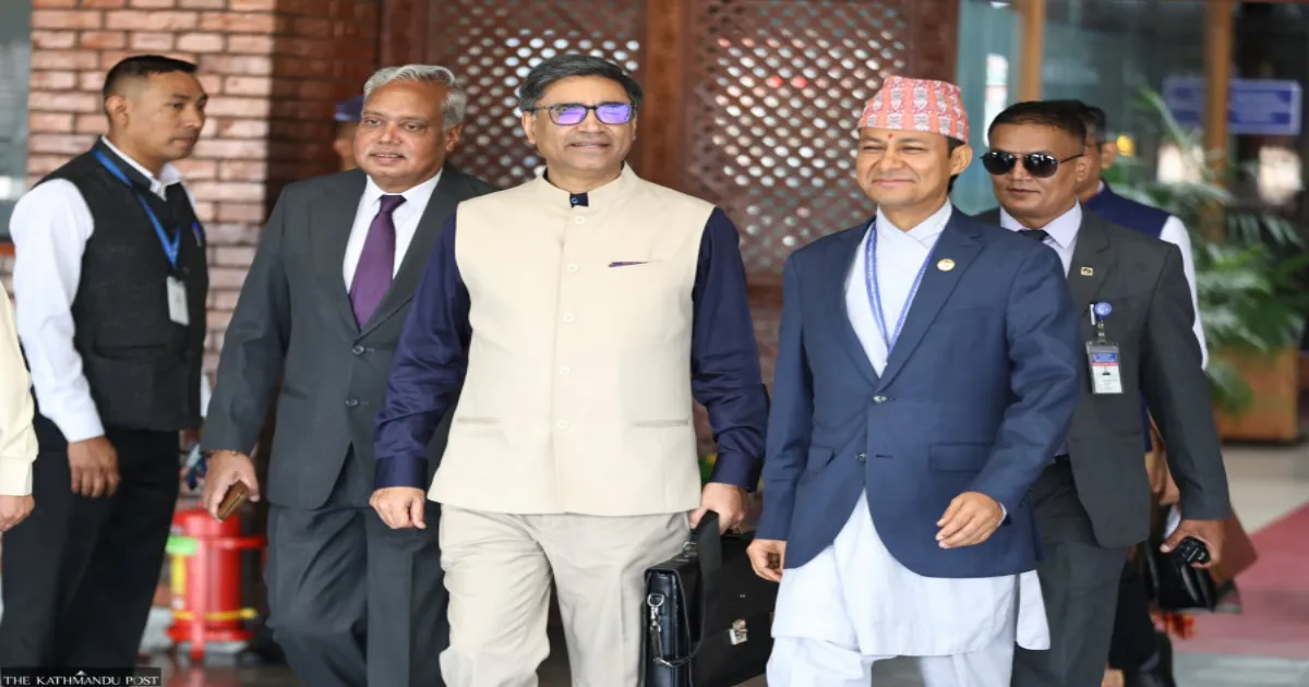 India’s Foreign Secretary Lands in Nepal