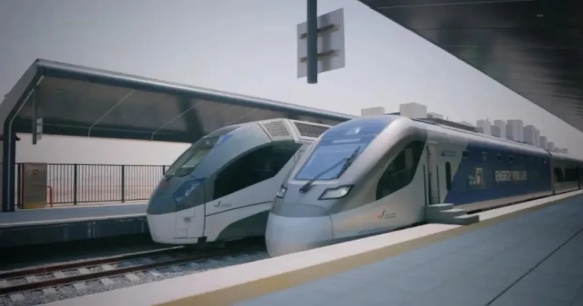 Etihad Rail’s First Dubai-Abu Dhabi Passenger Train Completes Journey In Just 64 Minutes