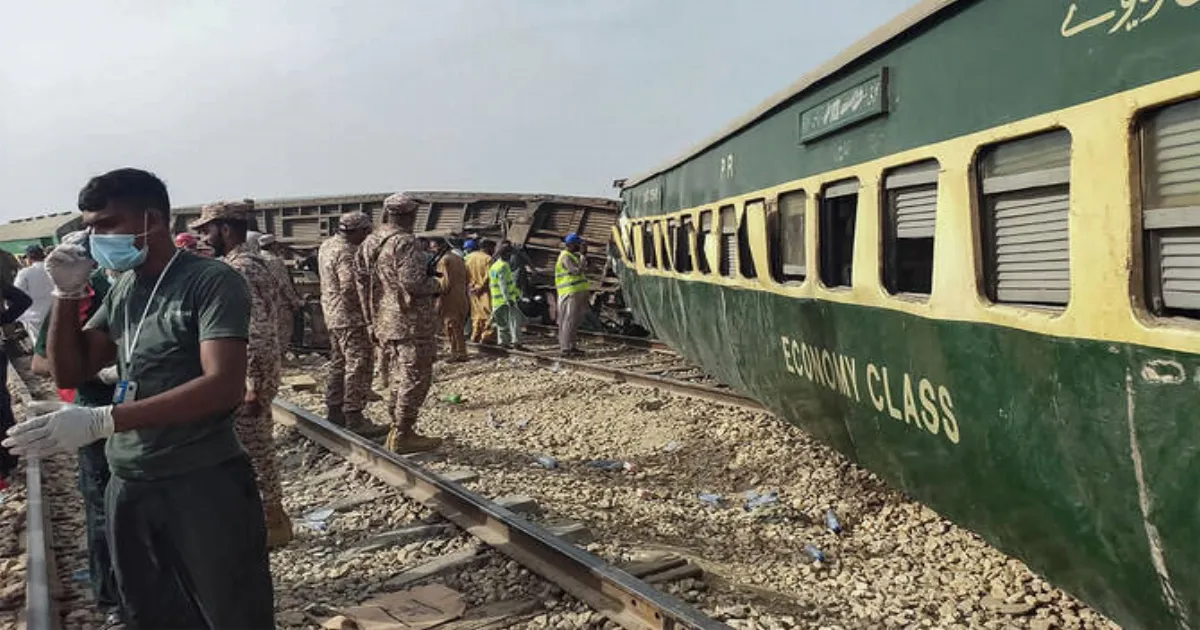 Pakistan: One Killed, 25 Hurt in Train Derailment