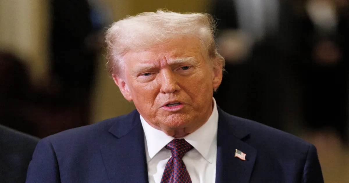 Trump Sets Two-Week Deadline for Ukraine Peace Deal