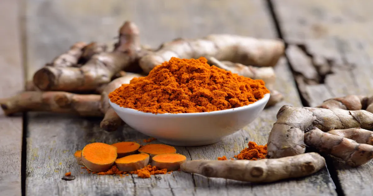 DOWN WITH COLD? NEED A NATURAL IMMUNITY BOOST? How Turmeric, Ginger, and Tulsi Fight the Flu