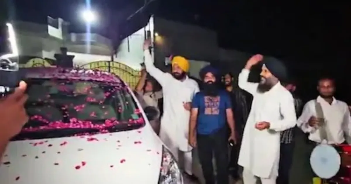 Festive Welcome Outside Punjab Residence As CBI Searches Home Of Bhagwant Mann’s Aide