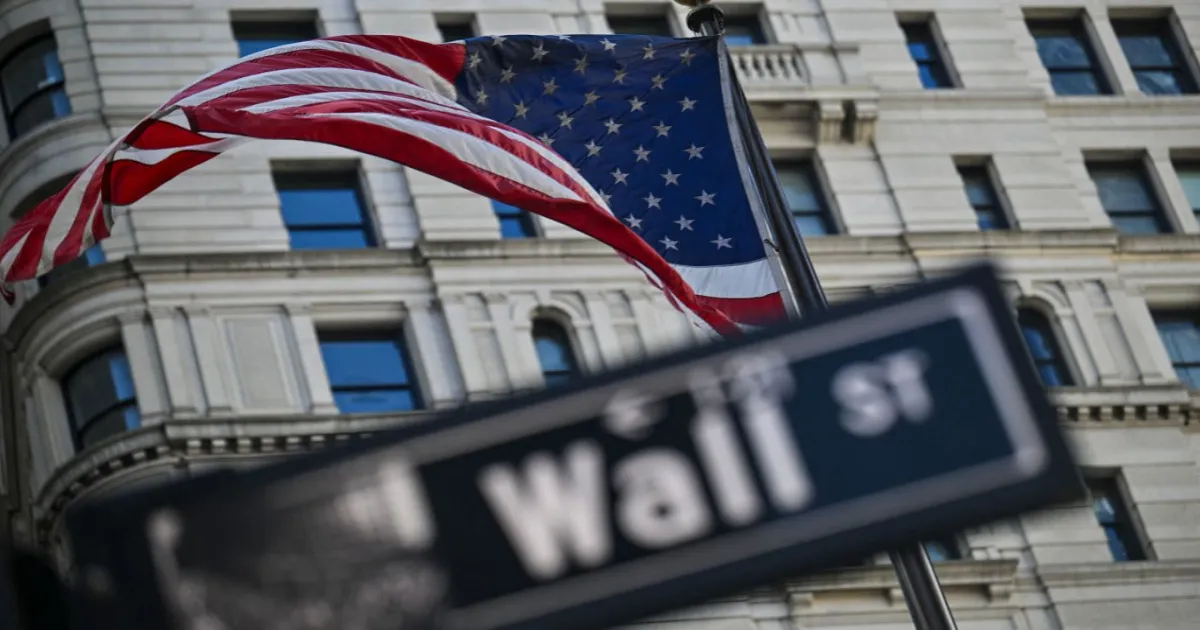 markets-roar-back-wall-streets-huge-thumbs-up-to-trumps