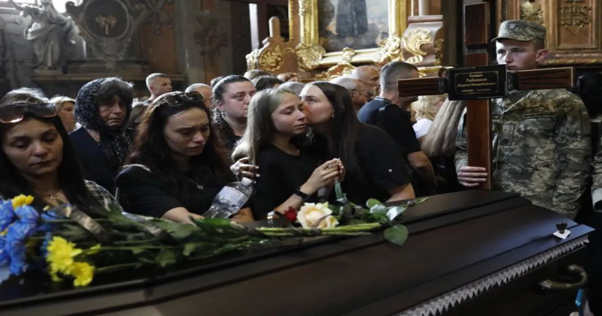Ukrainians Demand Peace Talks to End Russia War