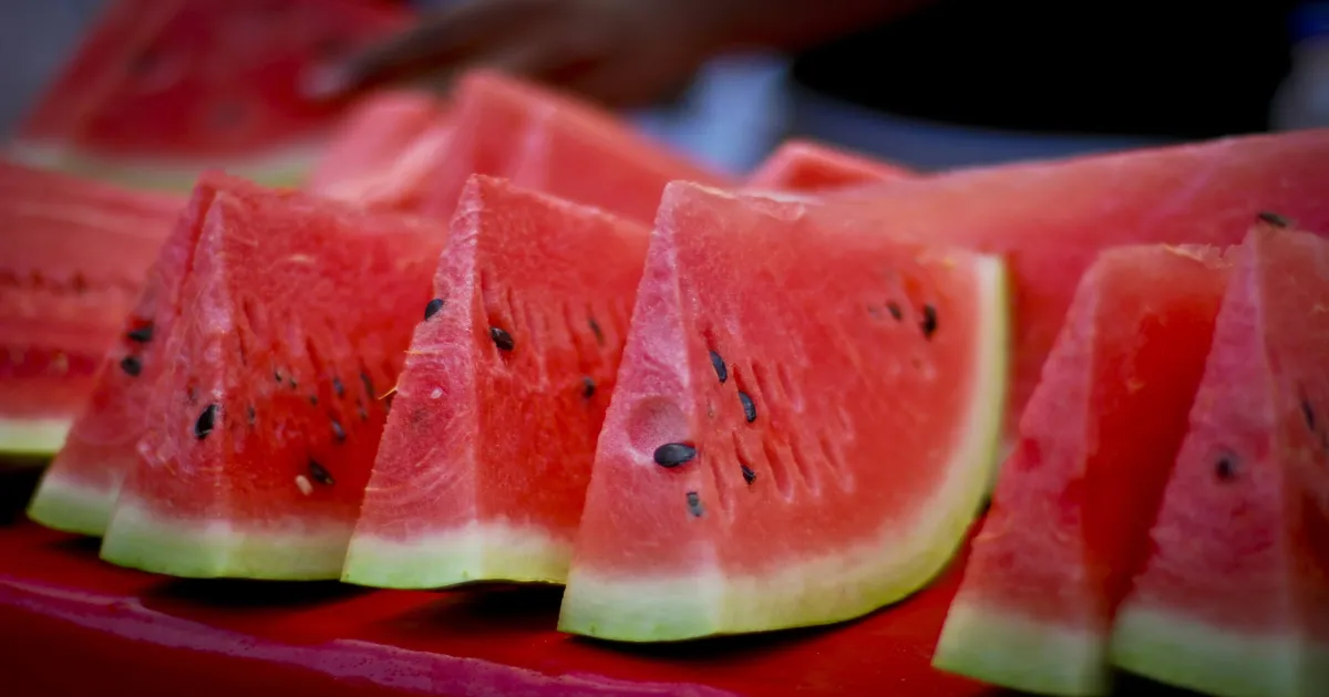 home-tests-to-tell-if-your-watermelon-is-fake
