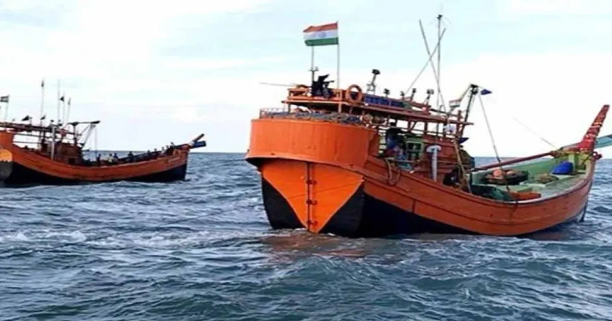 34 West Bengal Fishermen Detained by Bangladesh Navy