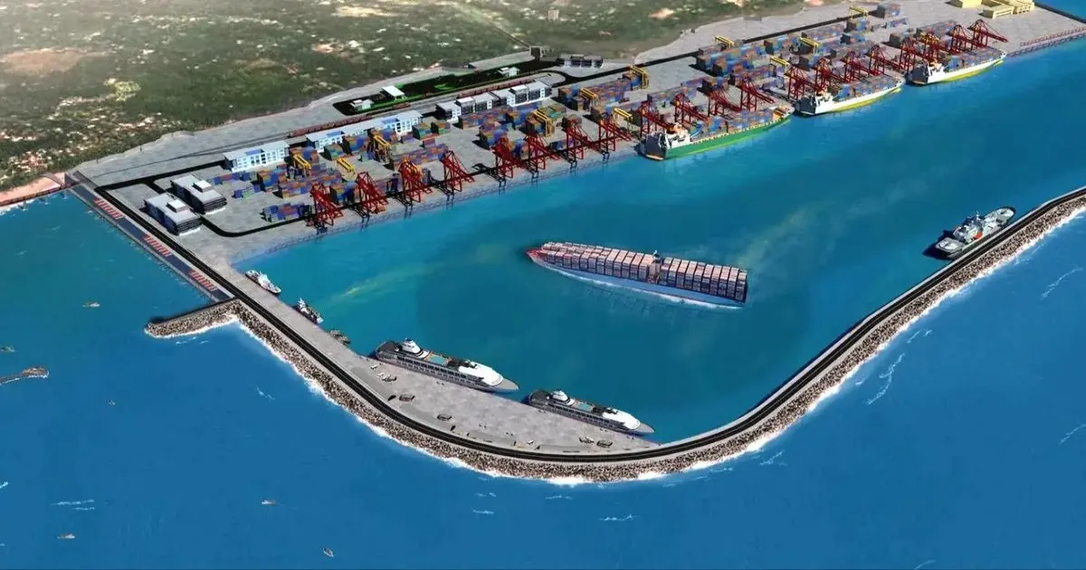 Vizhinjam Port Marks First Year with 392 Ships, 8.3 Lakh Containers