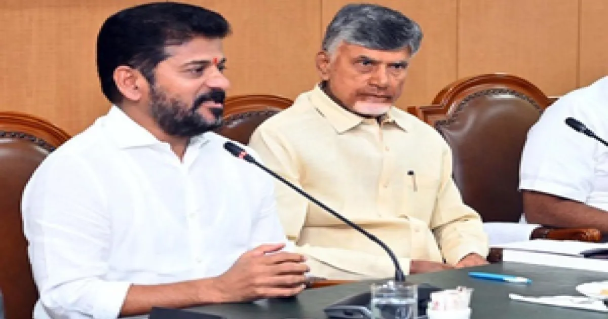 Telangana, Andhra CMs Tackle Water Disputes in Delhi