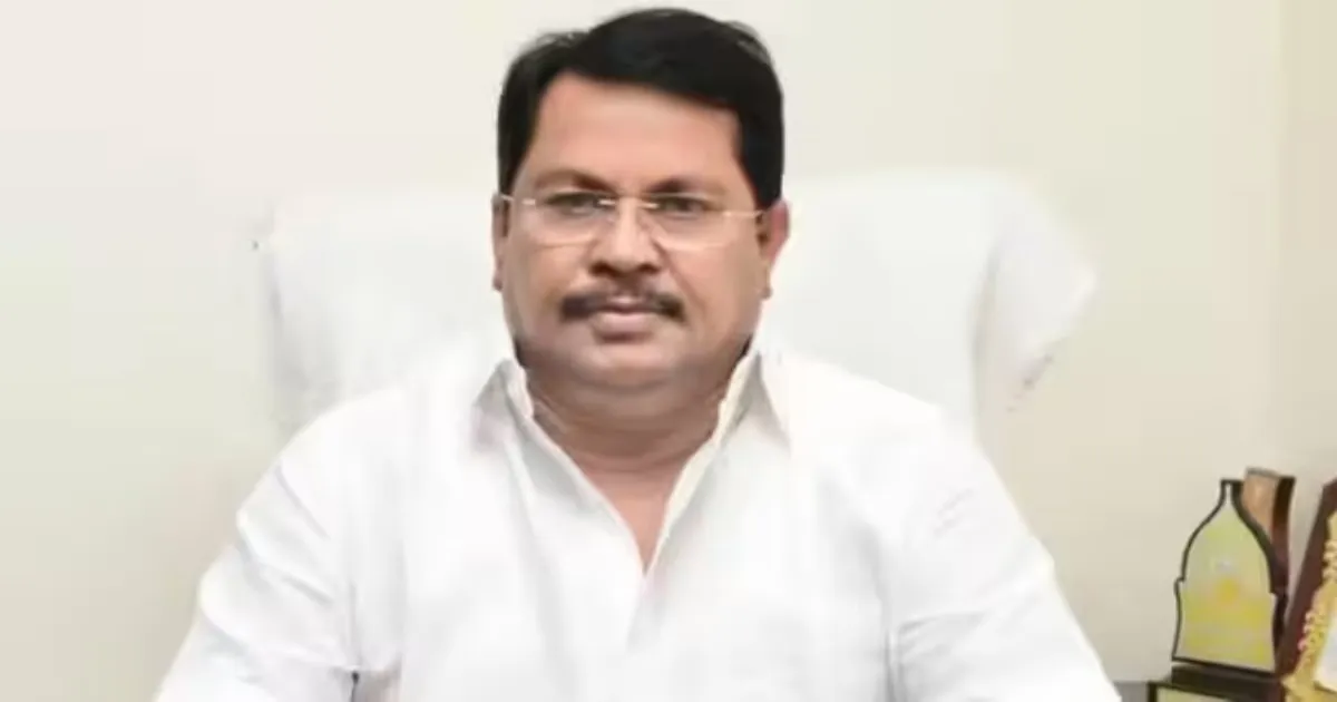congress-faces-heat-over-silent-passage-of-maharashtra