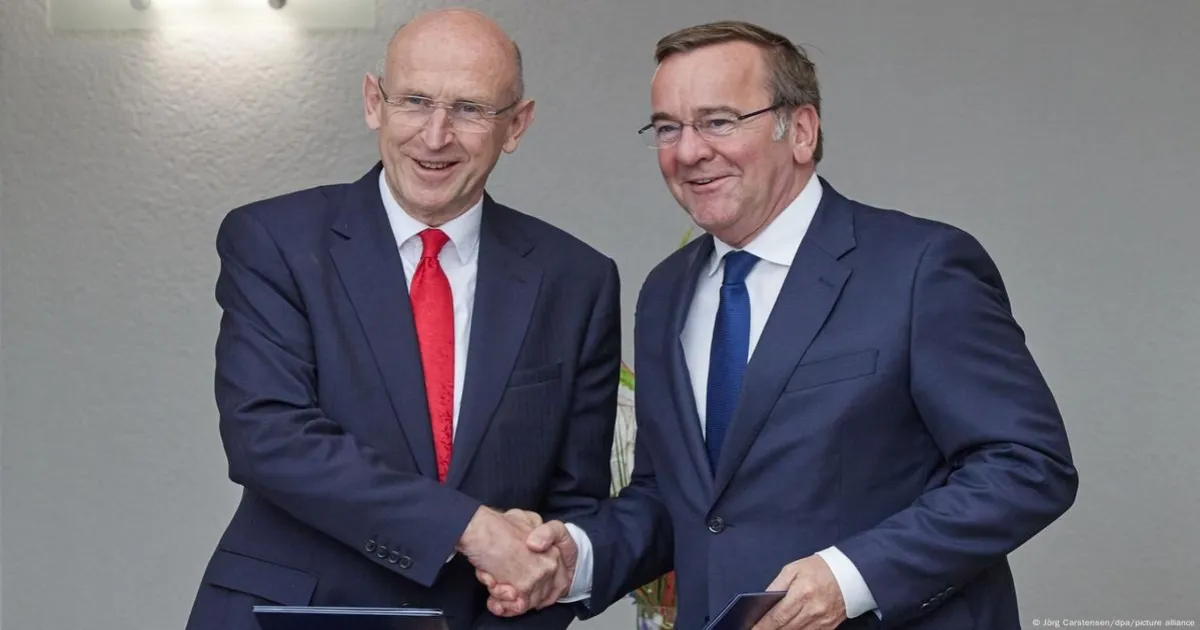 uk-germany-lead-talks-on-trumps-ukraine-arms-plan-amid