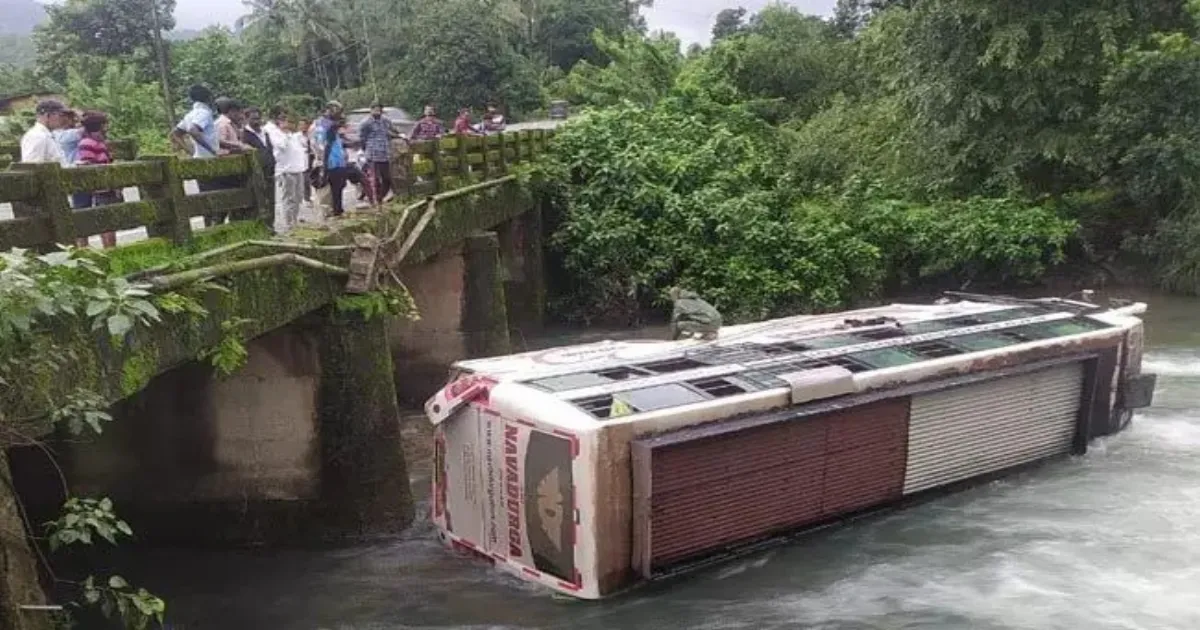 Fatal Bus Crash in Karnataka: One Dead, 21 Injured