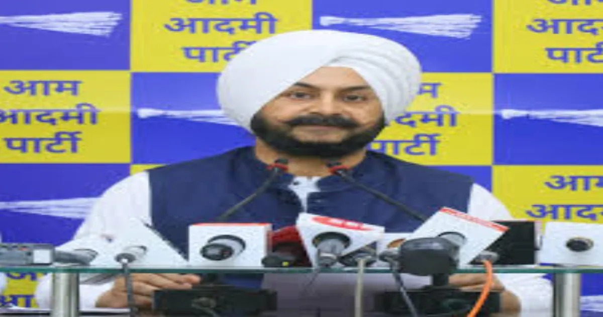 AAP’s Jarnail Singh Slams BJP’s ‘Unjust’ Shop Sealing in Tilak Nagar