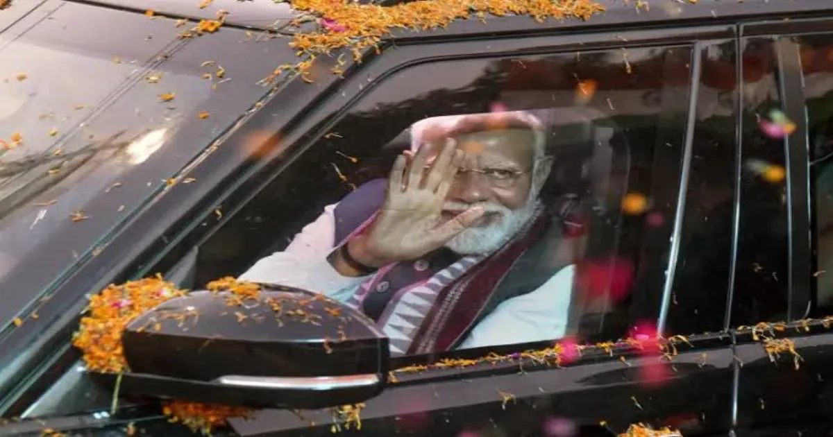pm-modis-roadshow-in-gangaikonda-cholapuram-wows-crowds