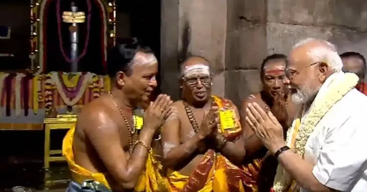 Divine Moment: PM Modi Offers Prayers at Ancient Chola-Era Shiva Temple in Tamil Nadu!