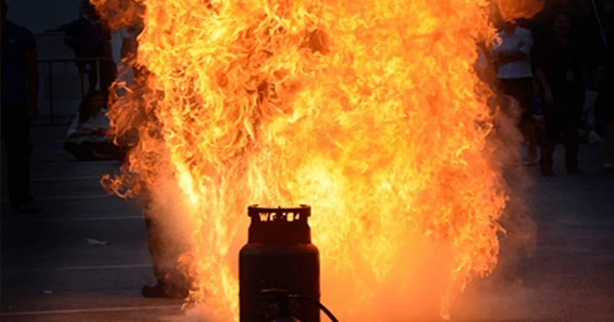 lpg-cylinder-blast-injures-family-of-five-in-dehradun