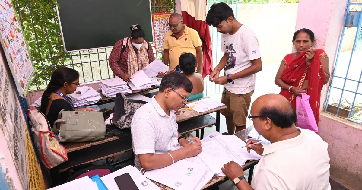 supreme-court-rejects-stay-on-bihar-voter-roll-revision
