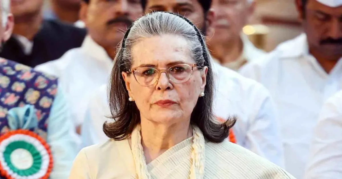 sonia-gandhi-slams-pm-modis-silence-on-gaza-as-moral-cowar