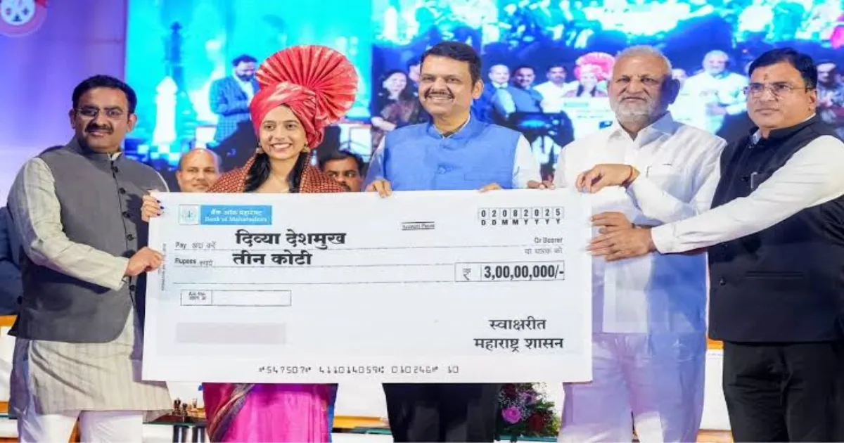 Chess Prodigy Divya Deshmukh Honored with Rs 3 Crore by Maharashtra CM for World Title Win