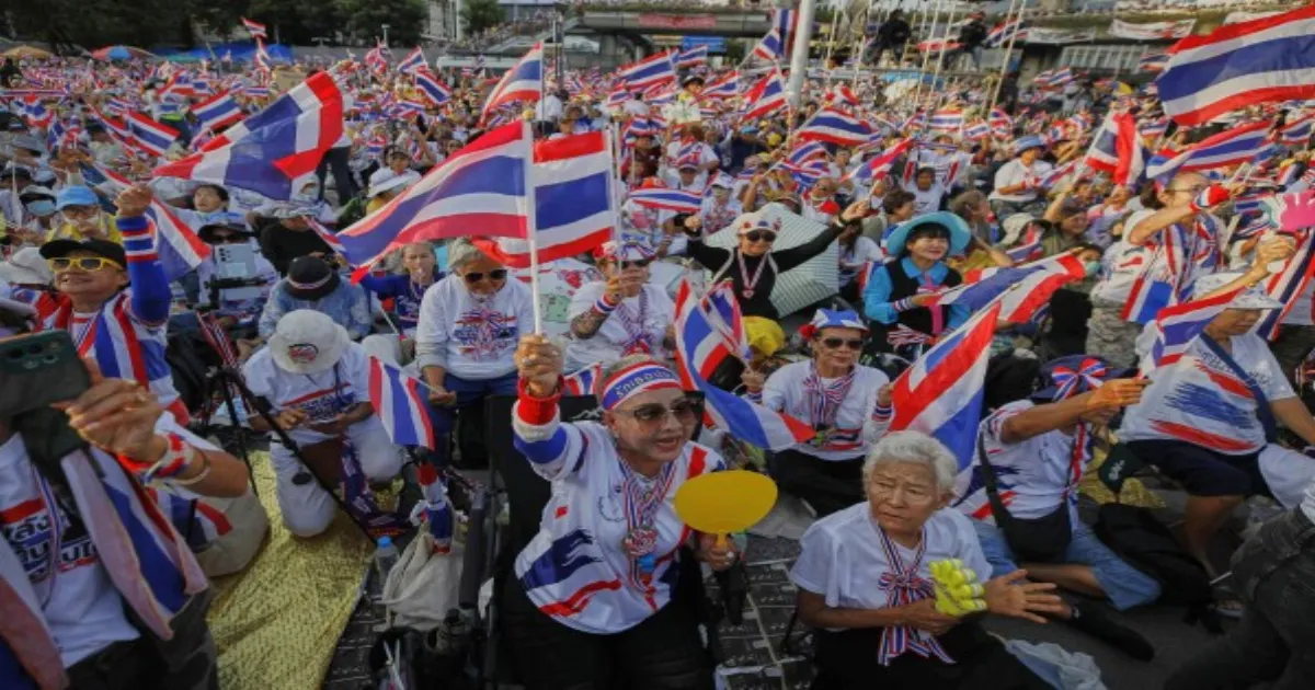 bangkok-protests-demand-pms-ouster-amid-deadly-border-c