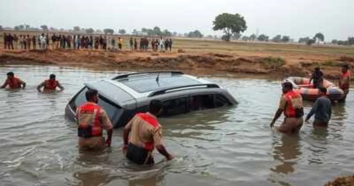 Tragedy Strikes Gonda: 11 Dead as SUV Plunges into Saryu Canal!