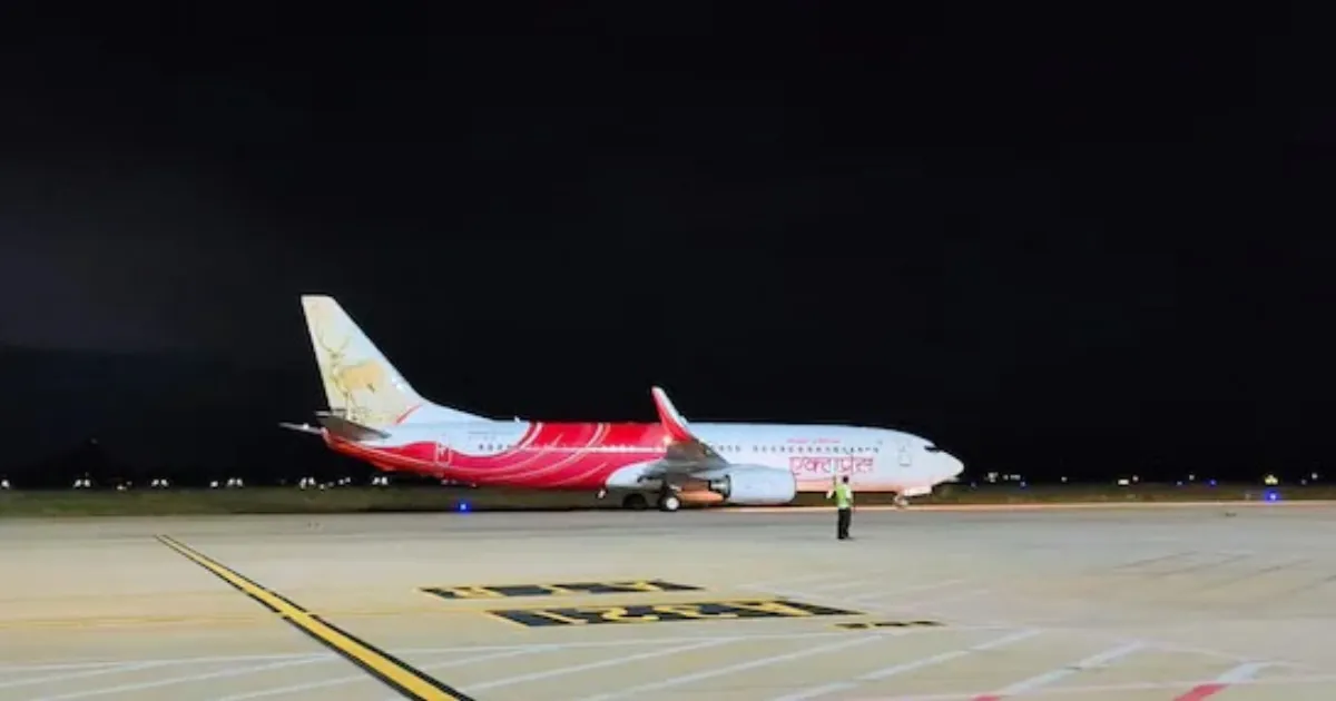 air-india-express-flight-ix2718-makes-emergency-landing