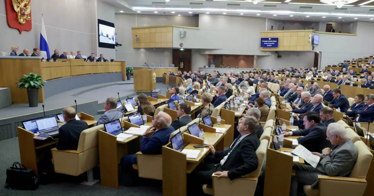 russias-internet-crackdown-a-digital-iron-curtain