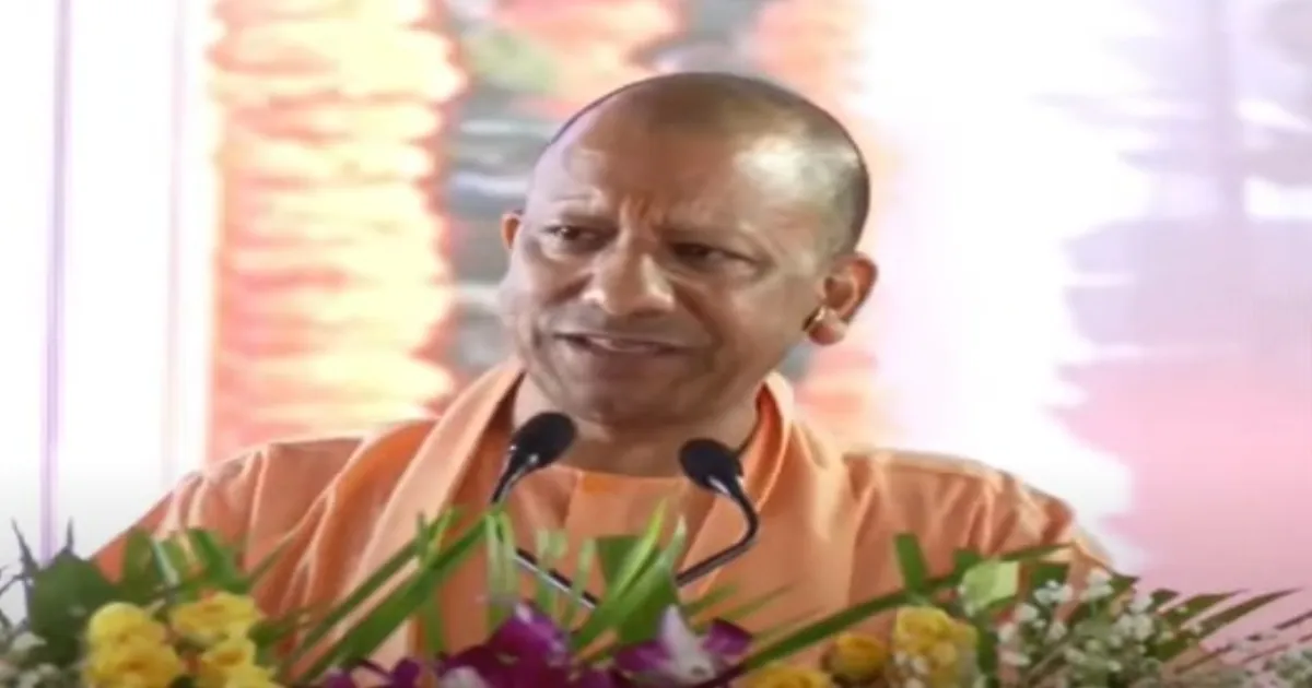Yogi Accuses Opposition of Defaming Kanwar Yatra
