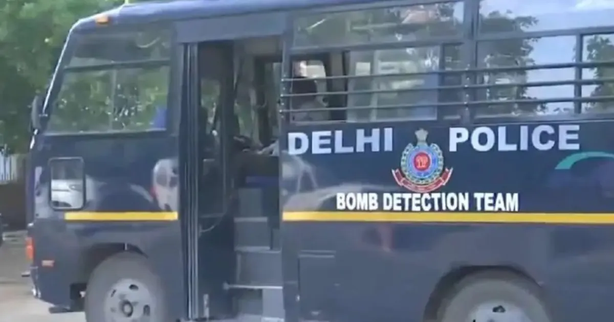 32 Delhi Schools Hit by Hoax Bomb Threats, Panic Grips City