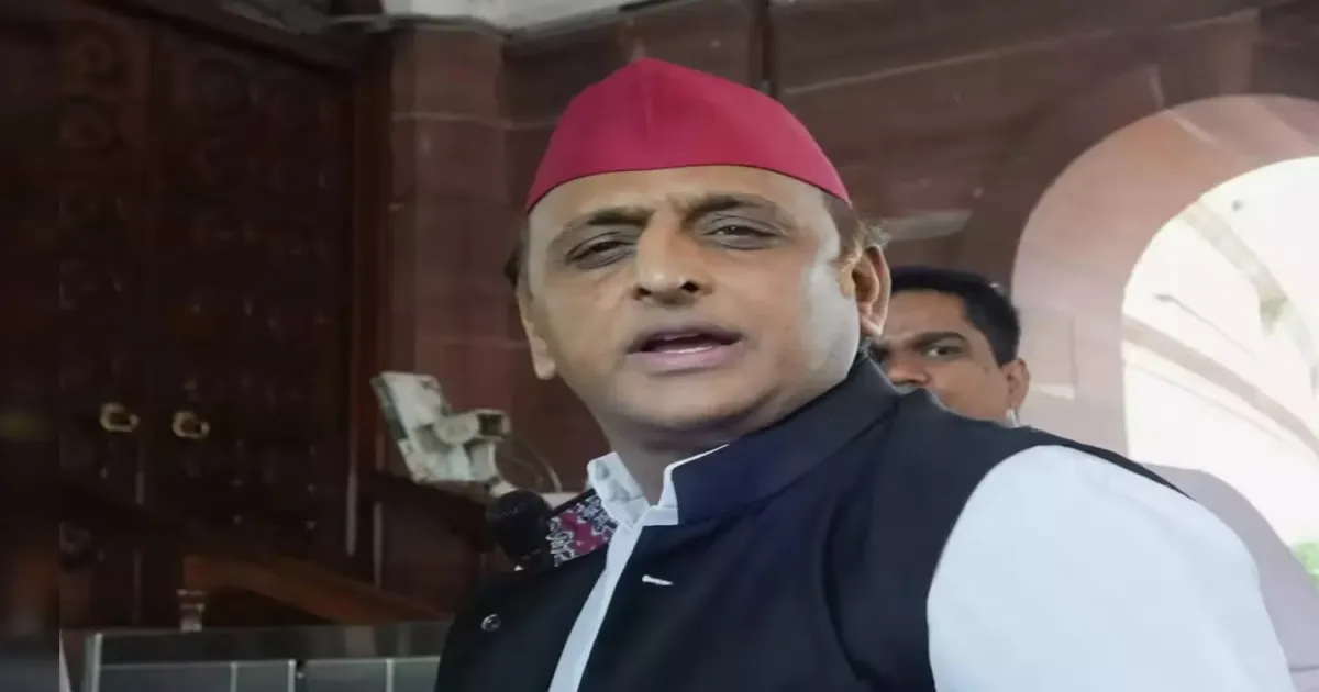 akhilesh-yadav-alleges-bjps-vote-theft-cover-u