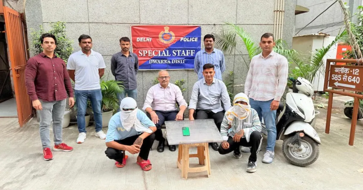 delhi-worker-robs-rs-45-lakh-after-salary-advance-denia