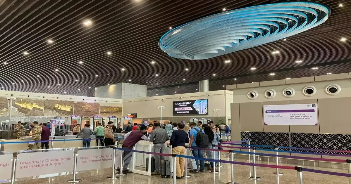Major Drug Bust at Lucknow Airport, ₹24 Crore Hydroponic Weed Seized