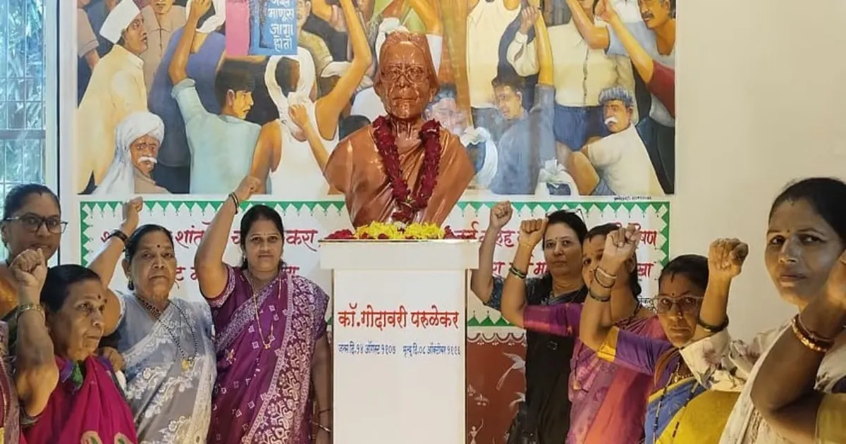 Godavari Parulekar Honored with Statue in Palghar