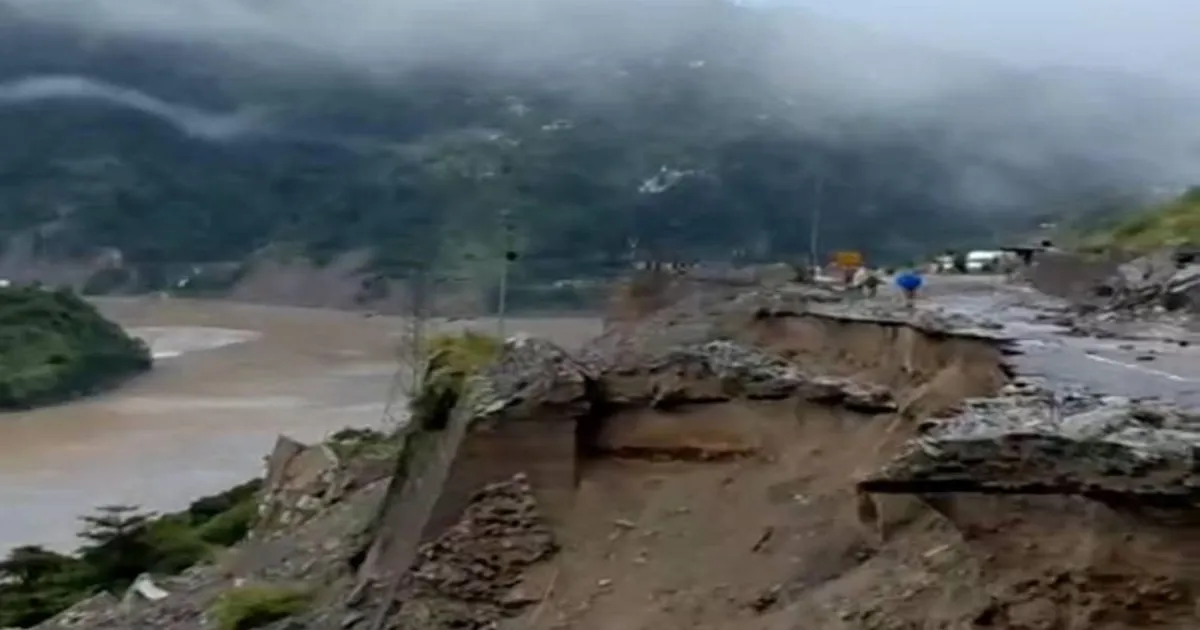 NHAI Launches Urgent Restoration of Flood-Hit Kiratpur-Manali Highway
