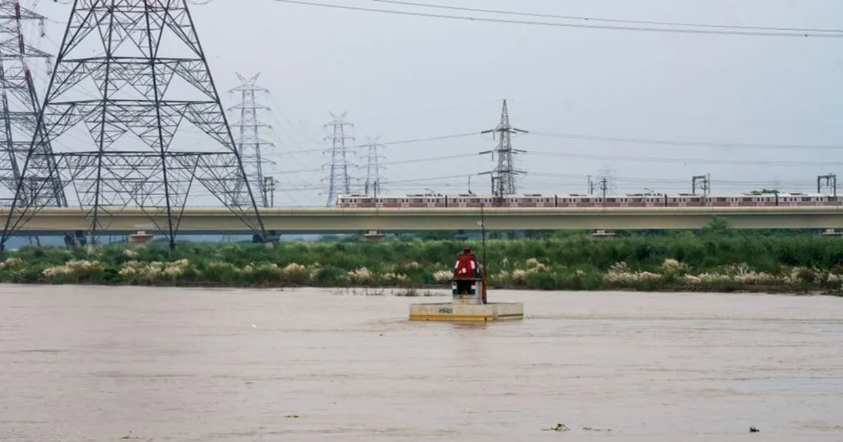 Yamuna Nears Danger Mark, Delhi on Alert